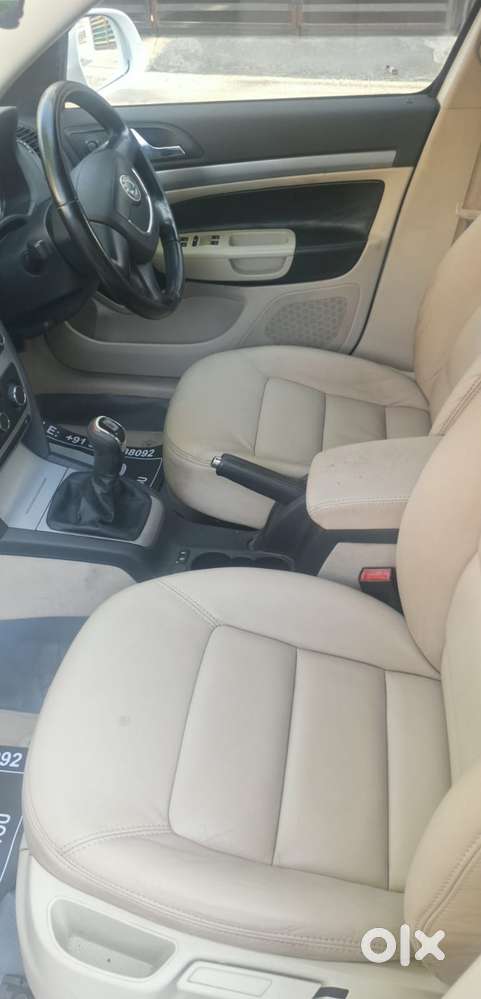 Skoda Laura 1.8 Tsi Ambiente, 2011, Petrol