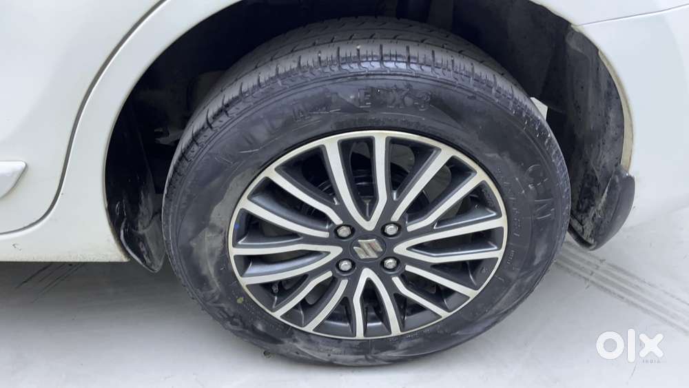 Maruti Suzuki Dzire 1.2 Zxi Plus Amt, 2017, Petrol