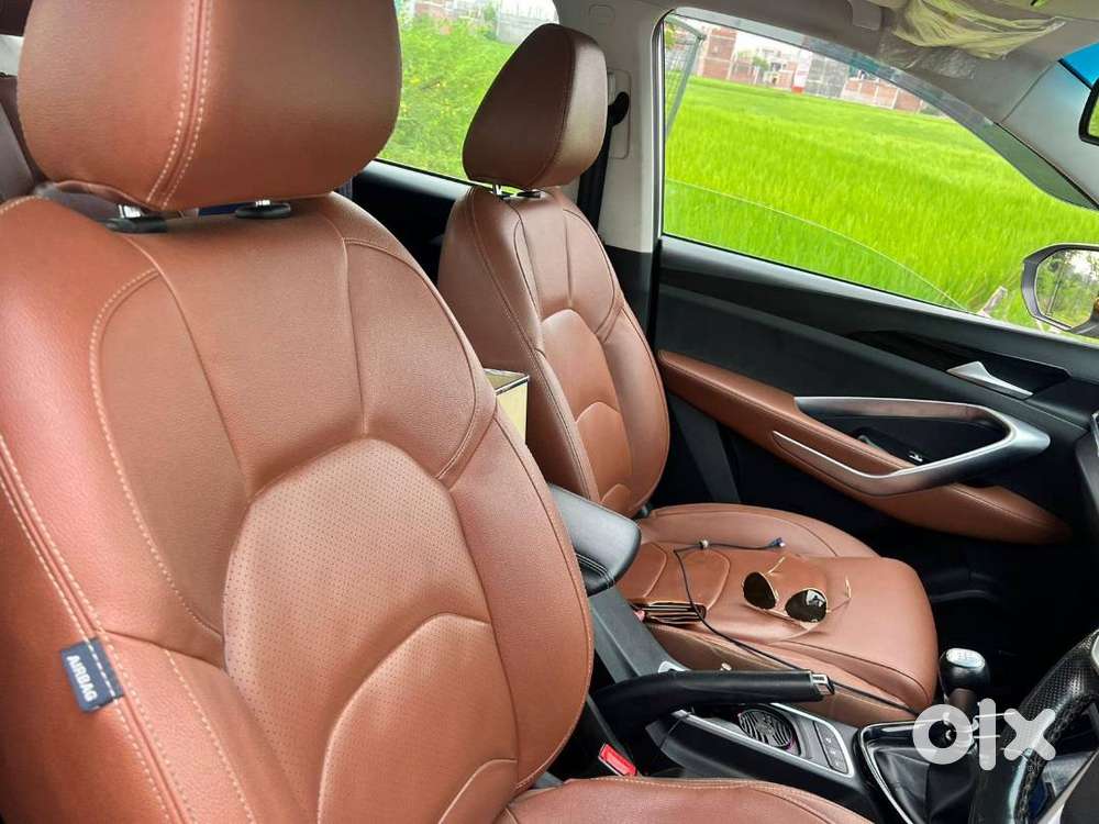 Mg Hector Plus 2021 Diesel Well Maintained