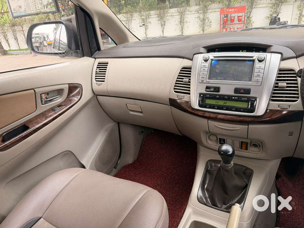 Toyota Innova 2.5 Vx 7 Str, 2012, Diesel
