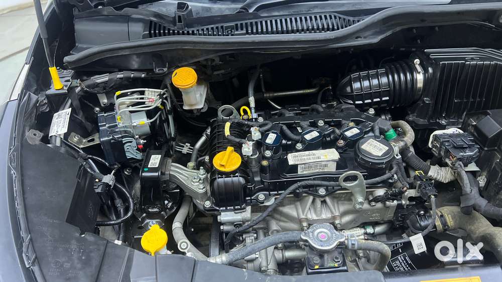 Tata Altroz 1.2 Xz Plus Dark Edition, 2022, Petrol