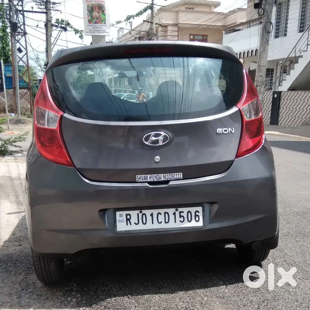 Hyundai Eon 2017 Petrol 70000 Km Driven