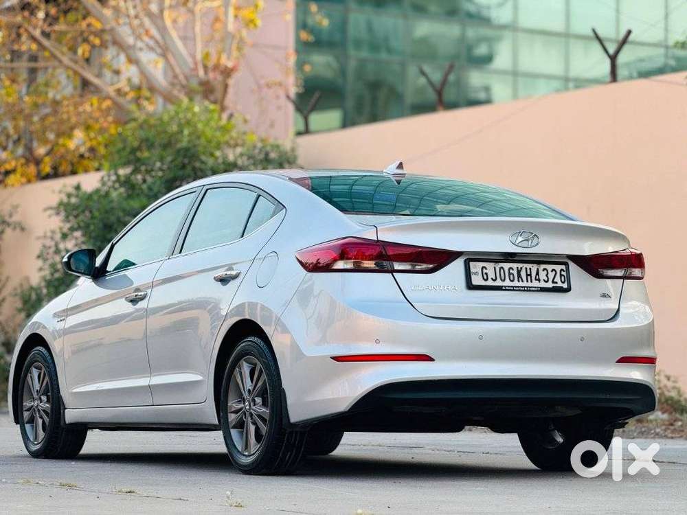 Hyundai Elantra Vtvt Sx At, 2017, Petrol
