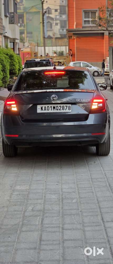 Skoda Octavia 2013-2017 Style Plus 1.8 Tsi At, 2017, Petrol