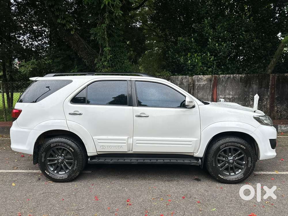 Toyota Fortuner Diesel 2013