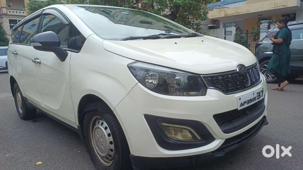 Mahindra Marazzo M2, 2020, Diesel
