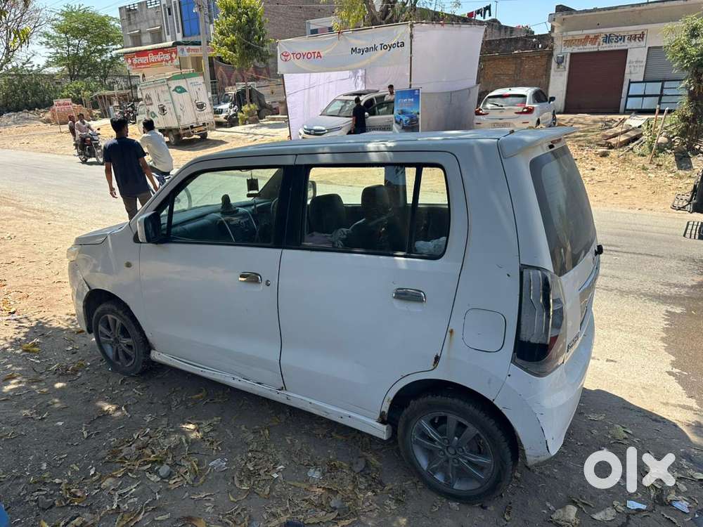 Maruti Suzuki Wagon R Vxi Mt 1.0l, 2016, Petrol