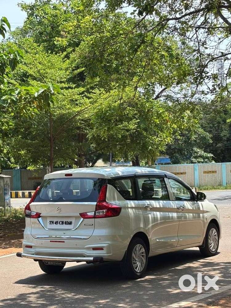 Maruti Suzuki Ertiga Lxi Petrol, 2022, Petrol