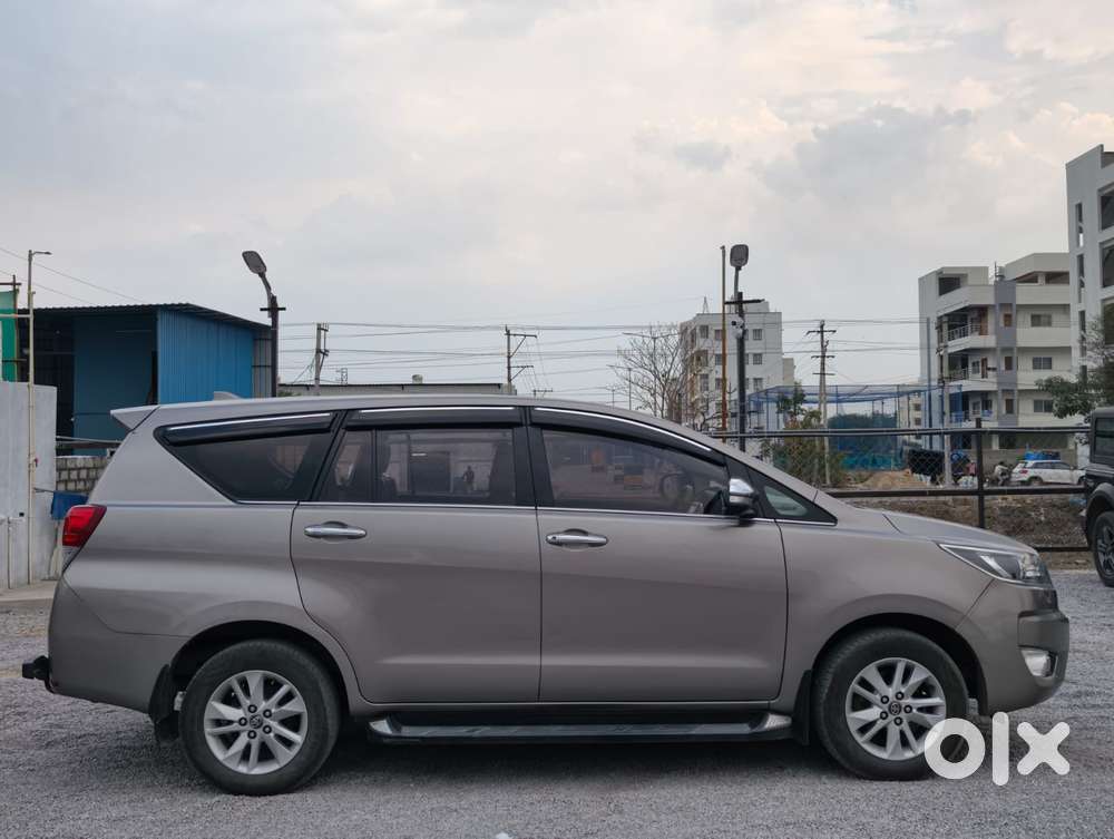 Toyota Innova Crysta 2.8 Z, 2017, Diesel