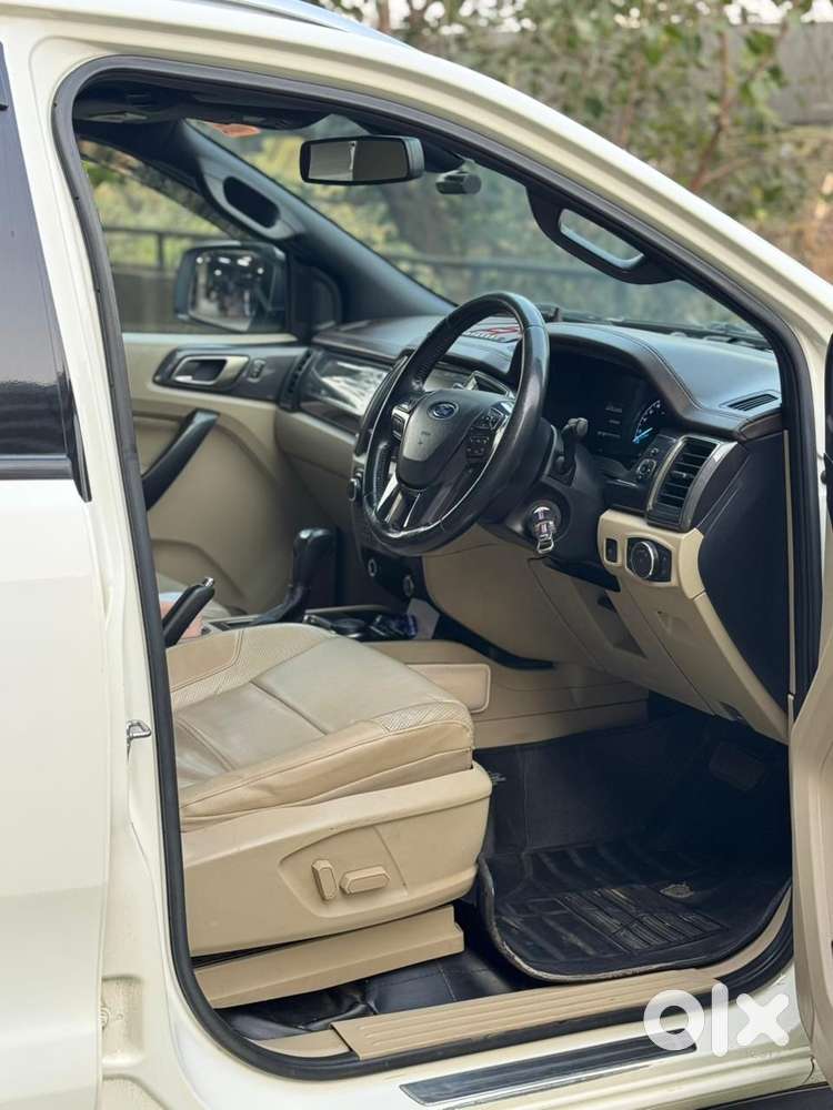 Ford Endeavour 3.2 Titanium At 4x4, 2016, Diesel
