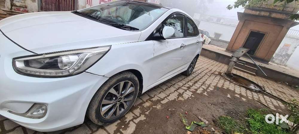 Hyundai Verna Crdi 1.6 At Ex, 2014, Diesel