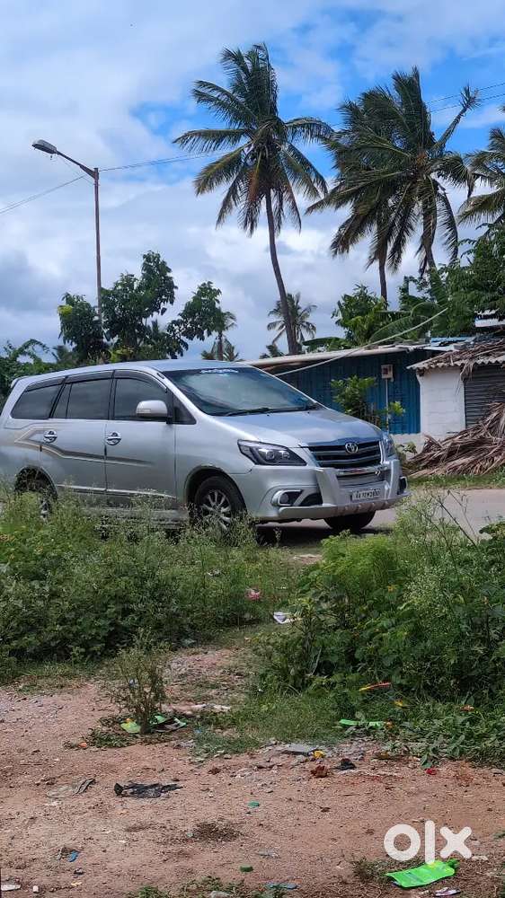 Toyota Innova Diesel 2014