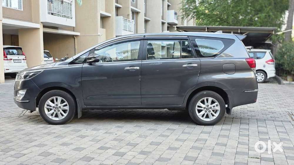 Toyota Innova Crysta 2.4 V, 2018, Diesel