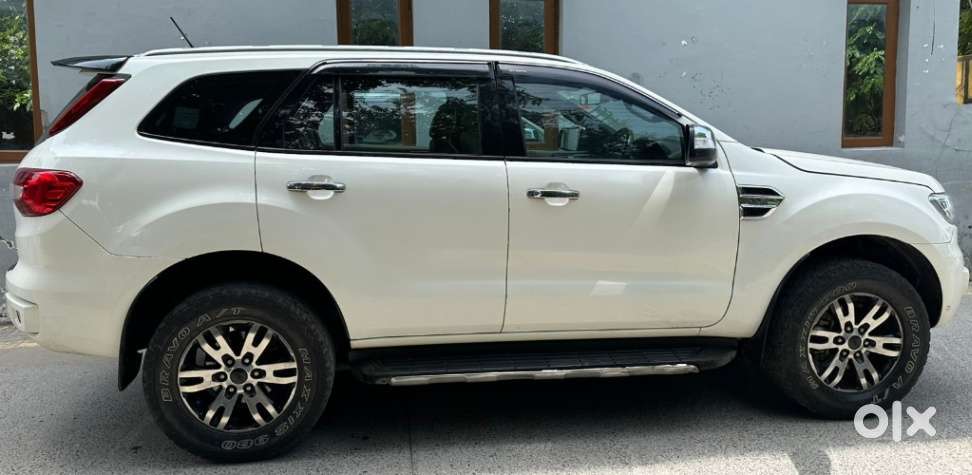 Ford Endeavour 3.2 Titanium 4x4 At, 2019, Diesel