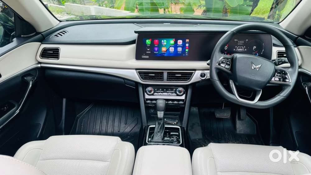Mahindra Xuv700 Diesel 2025
