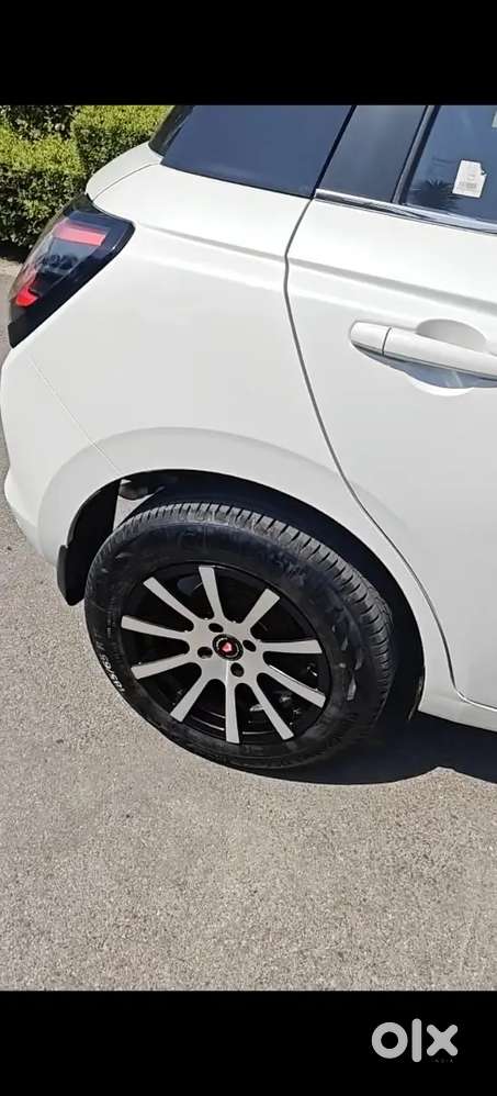 Maruti Suzuki New-gen Swift 2026 Showroom Condition