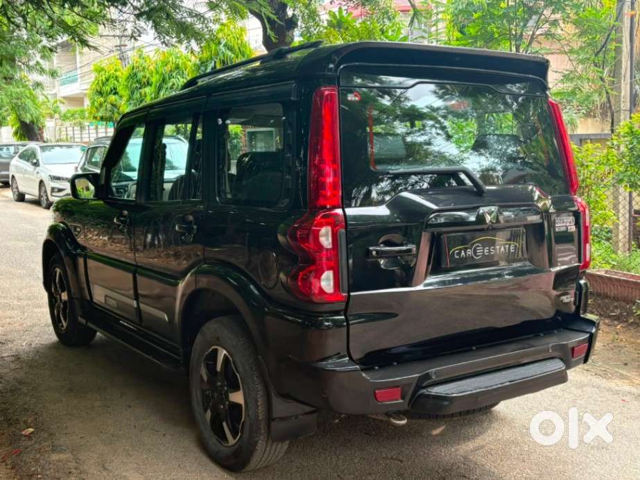 Mahindra Scorpio Classic 2.2 S 11 Mt 7 Str, 2024, Diesel