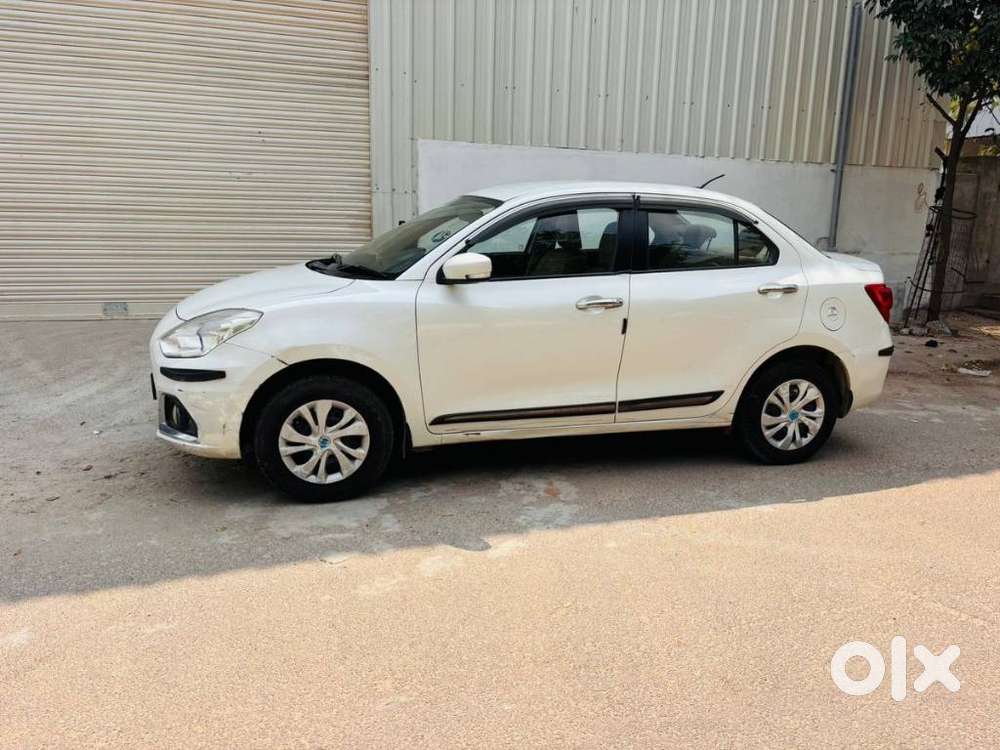 Maruti Suzuki Swift Dzire 1.3 Vxi, 2022, Petrol