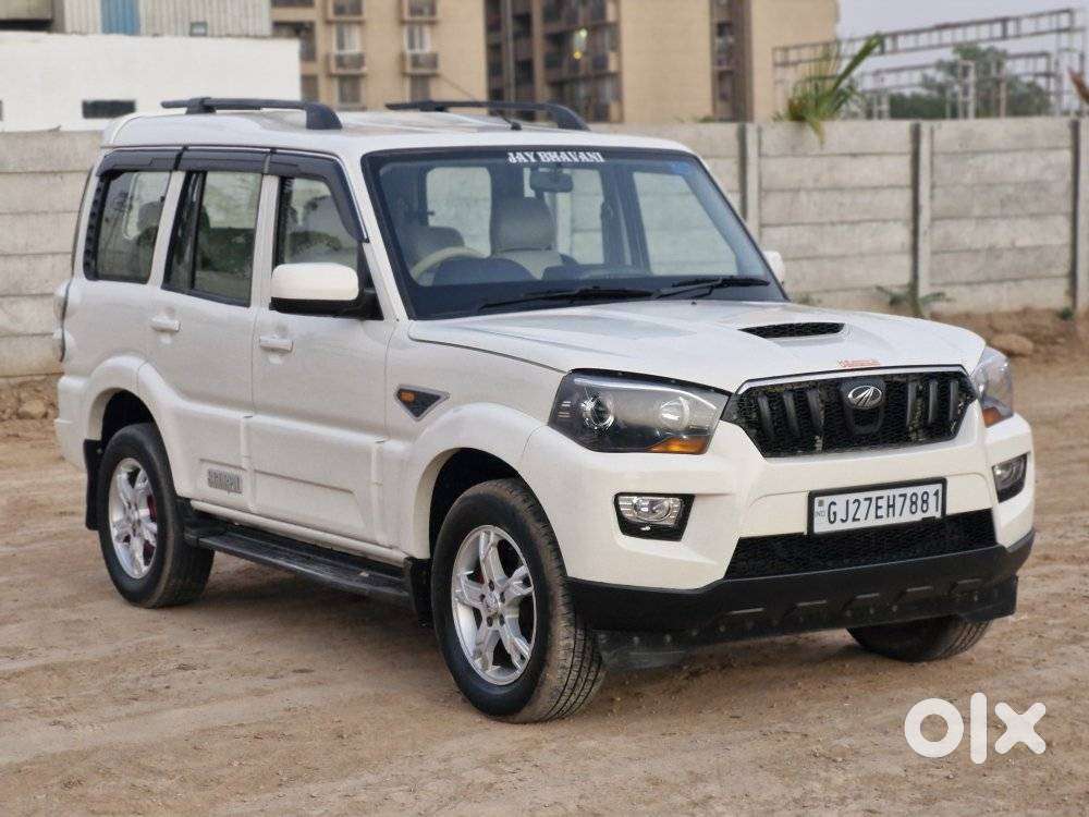 Mahindra Scorpio S8, 2017, Diesel