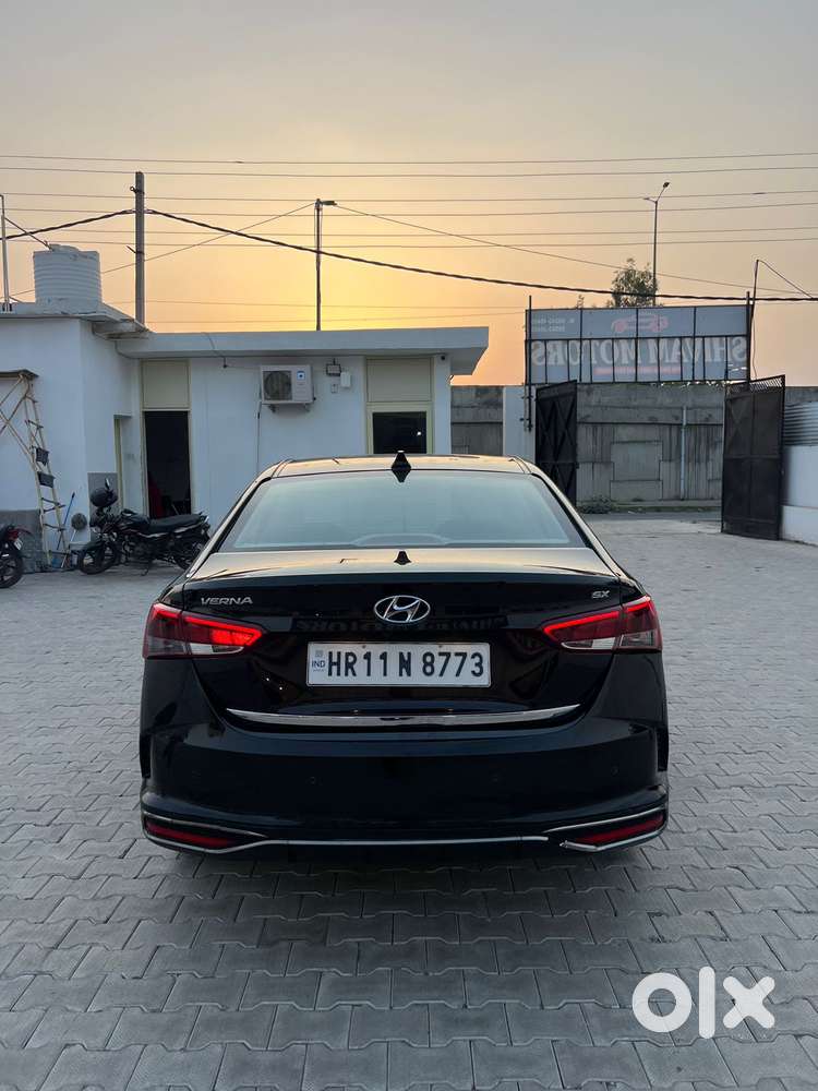 Hyundai Verna 1.5 Sx Diesel Mt, 2021, Diesel