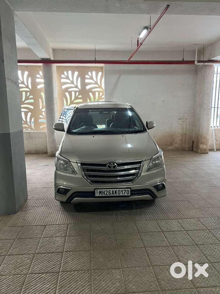 Toyota Innova Diesel 2014