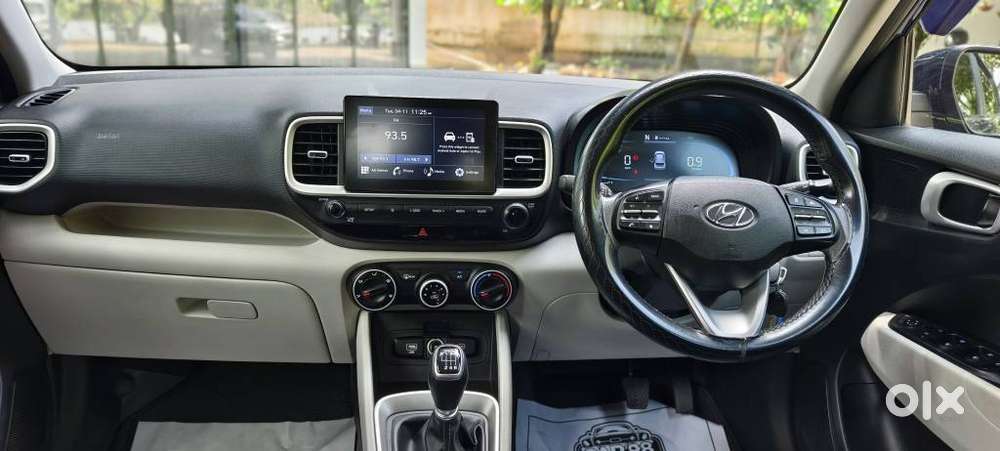 Hyundai Venue 1.0 S Turbo Imt, 2022, Petrol