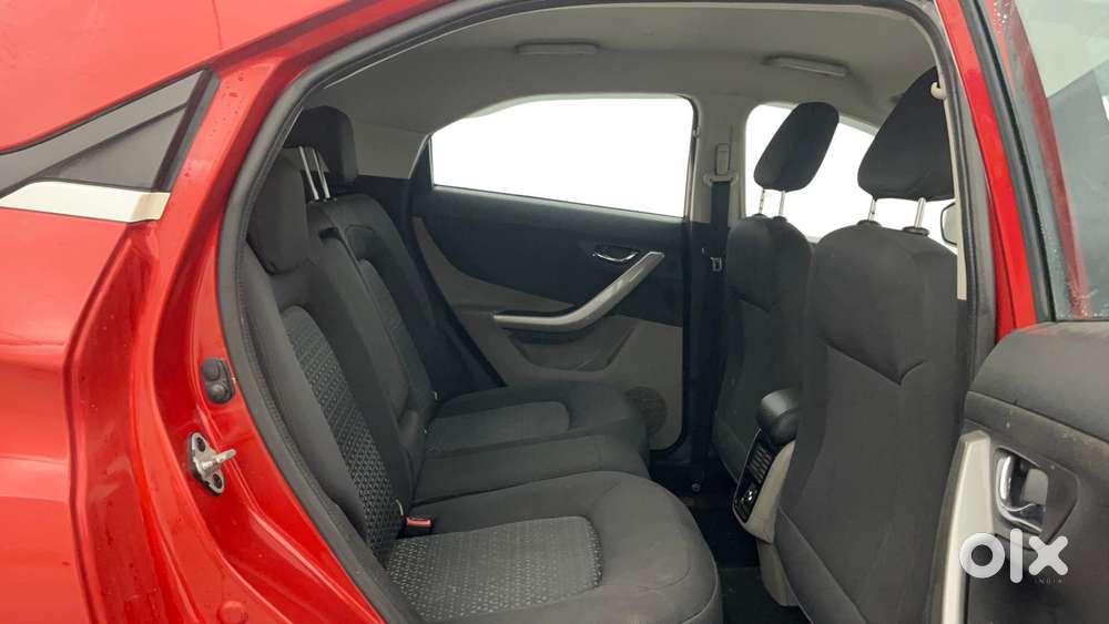 Tata Nexon 1.2 Revotron Xza Plus, 2019, Petrol