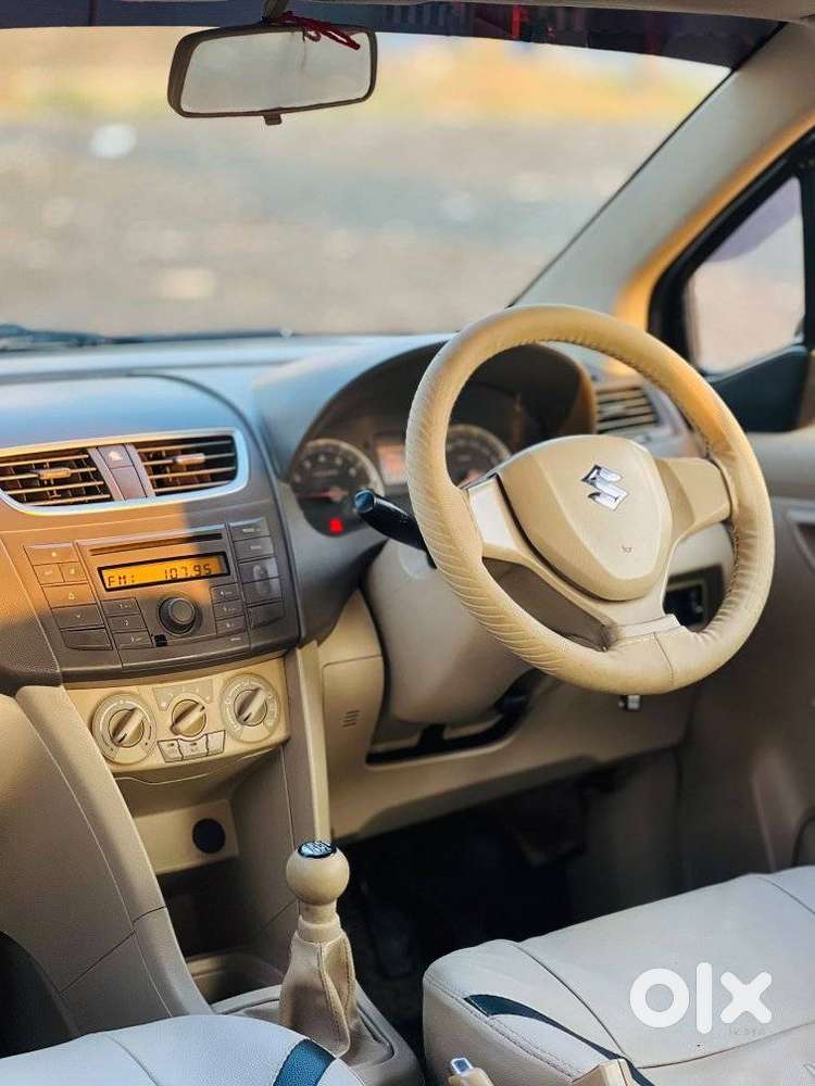 Maruti Suzuki Ertiga Vxi Abs, 2012, Cng & Hybrids