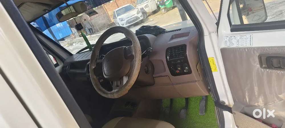 Mahindra Bolero Neo Plus