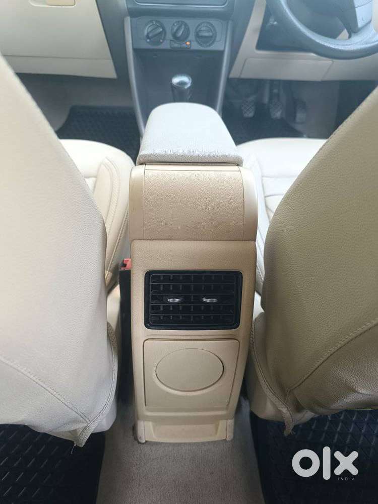 Volkswagen Vento 2010-2013 Petrol Breeze, 2012, Petrol