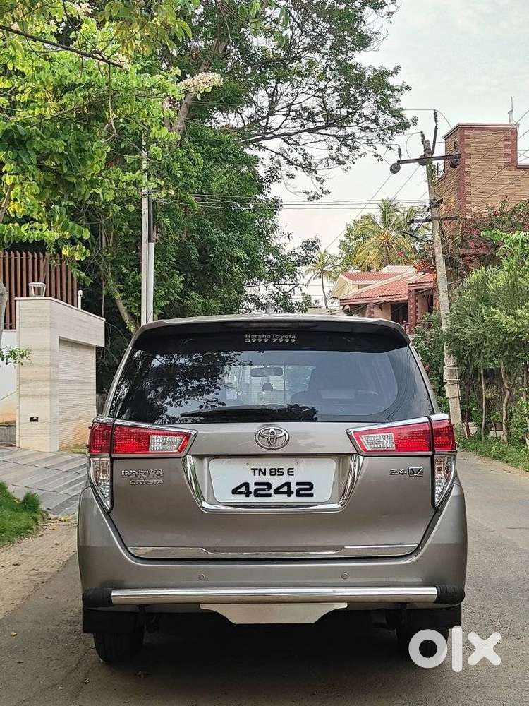 Toyota Innova Crysta 2.4 V, 2017, Diesel