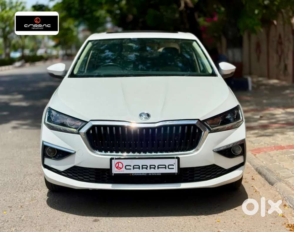 Skoda Slavia Style 1.0l Tsi At, 2023, Petrol