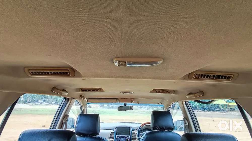 Toyota Innova 2.5 2011