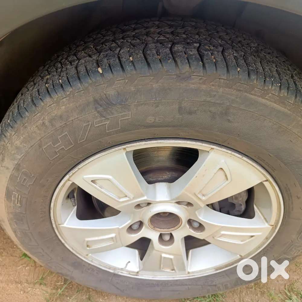 Mahindra Xuv500 Diesel 2wd 2015