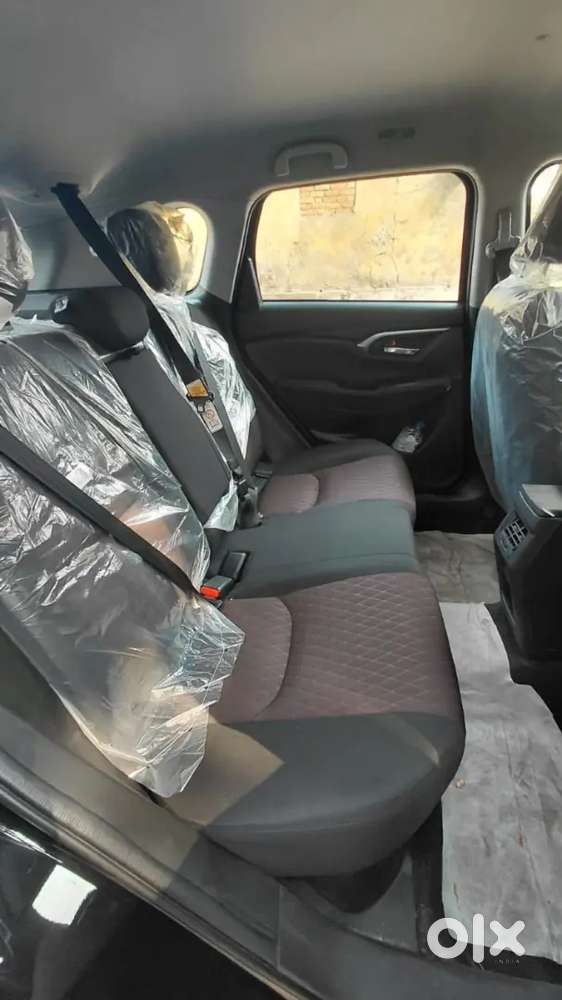 Maruti Suzuki Grand Vitara 2026 Petrol 6000 Km Driven