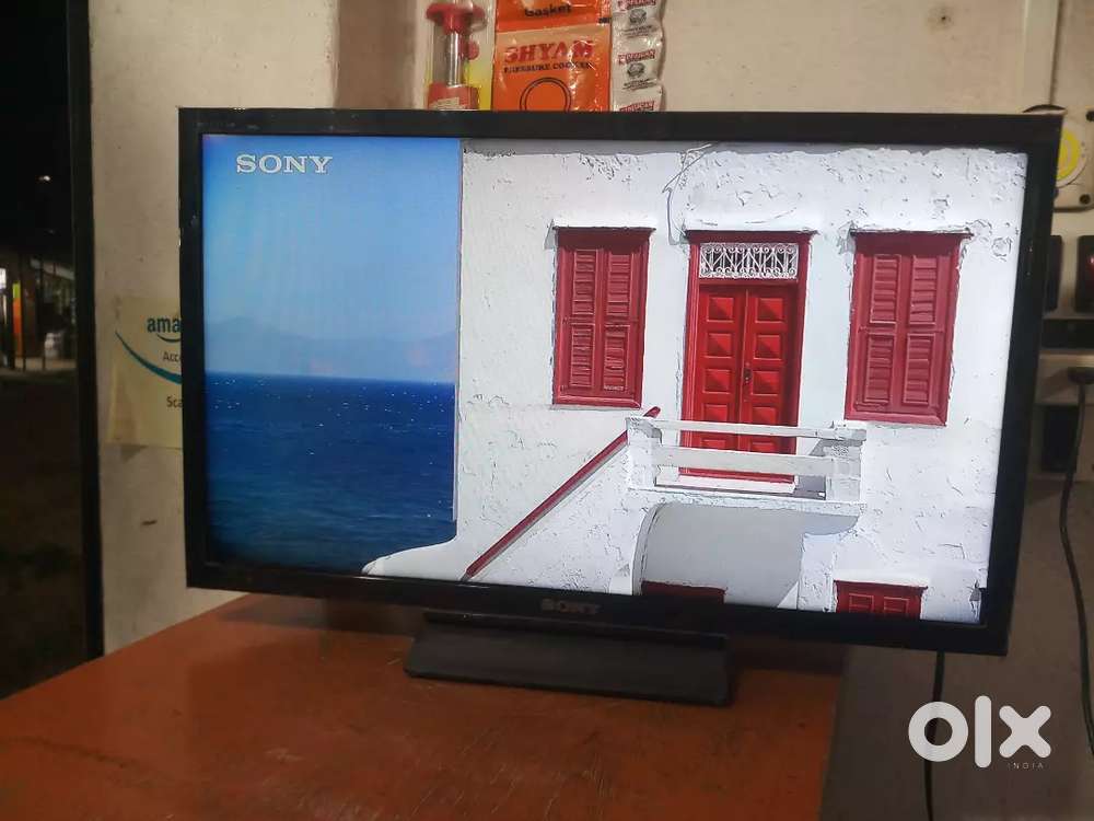 2 nos led tv sale. 32 Samsung smart Android tv & 24Sony Bravia led tv