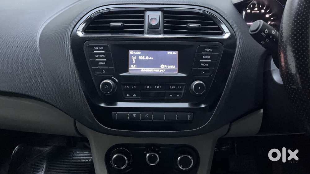 Tata Tiago Xza, 2018, Petrol