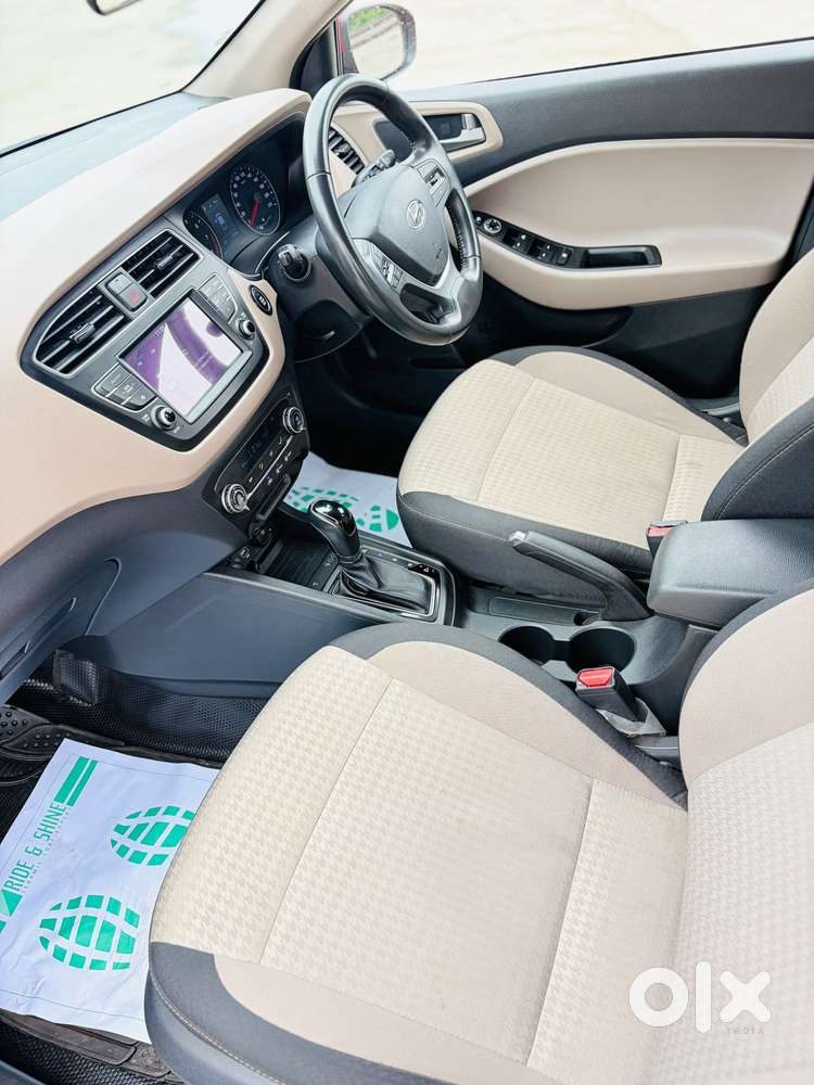 Hyundai Elite I20 1.2 Asta (o) Cvt, 2019, Petrol
