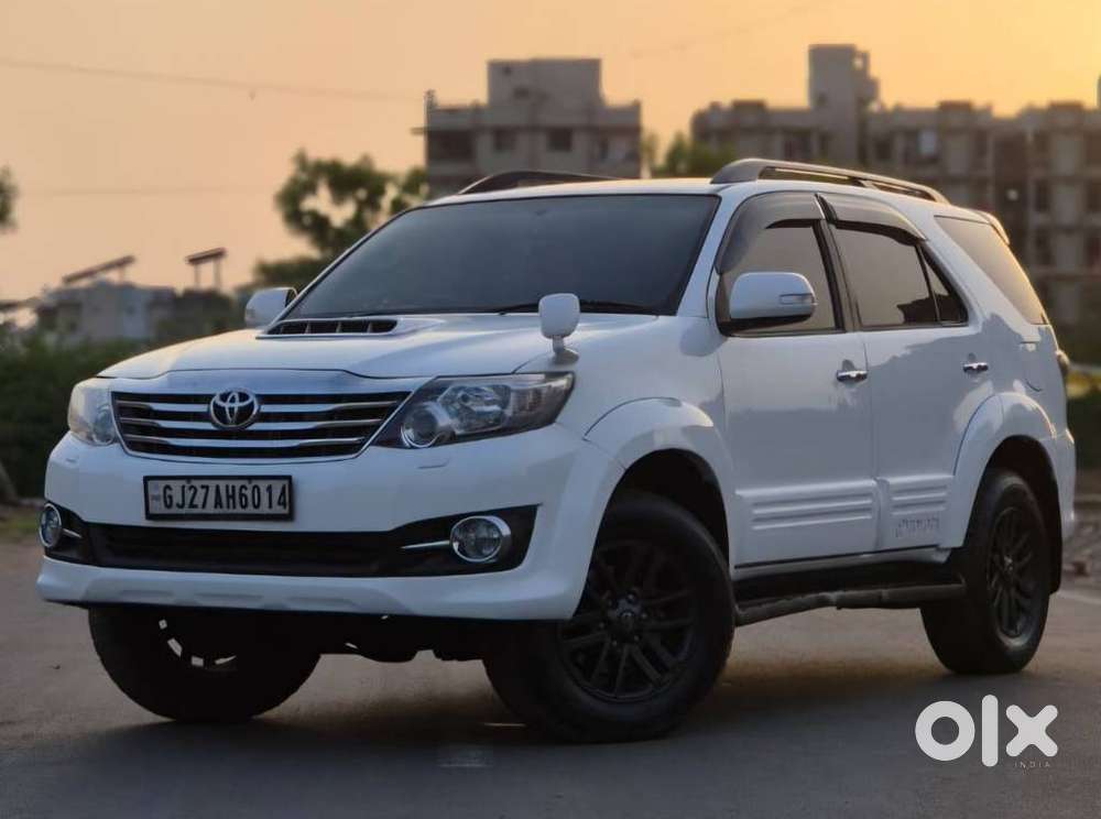 Toyota Fortuner 3.0 4x2 Mt, 2015, Diesel