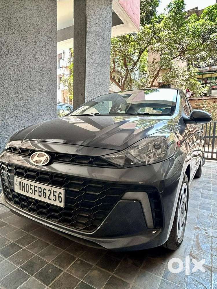 Hyundai Aura 2023 Cng & Hybrids Well Maintained