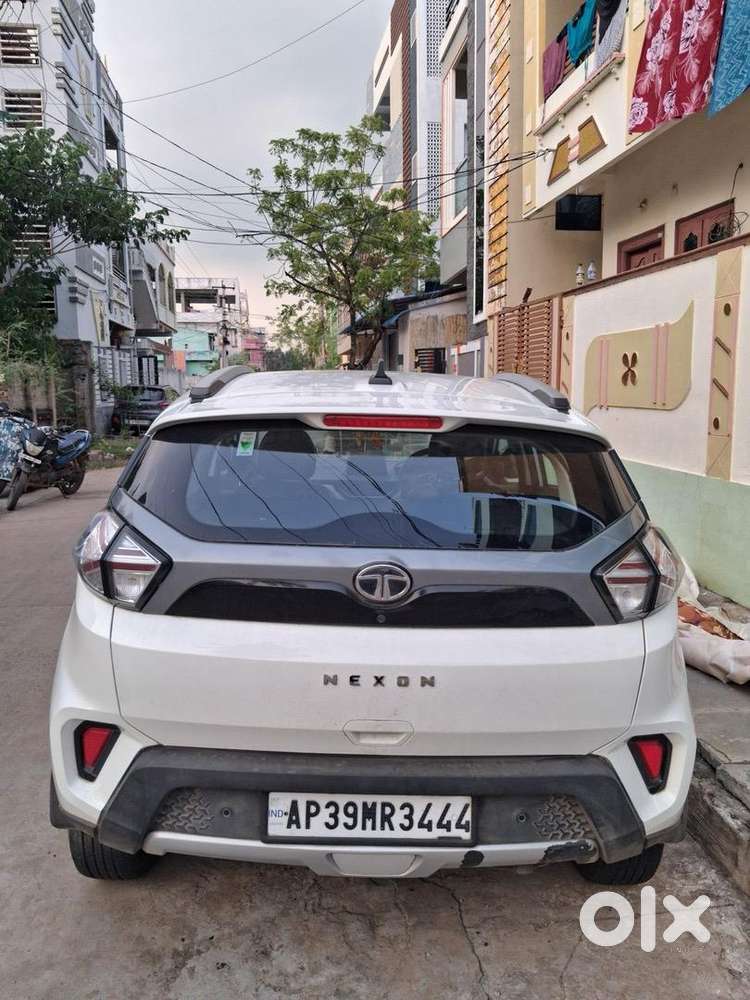 Tata Manual Petrol 2022