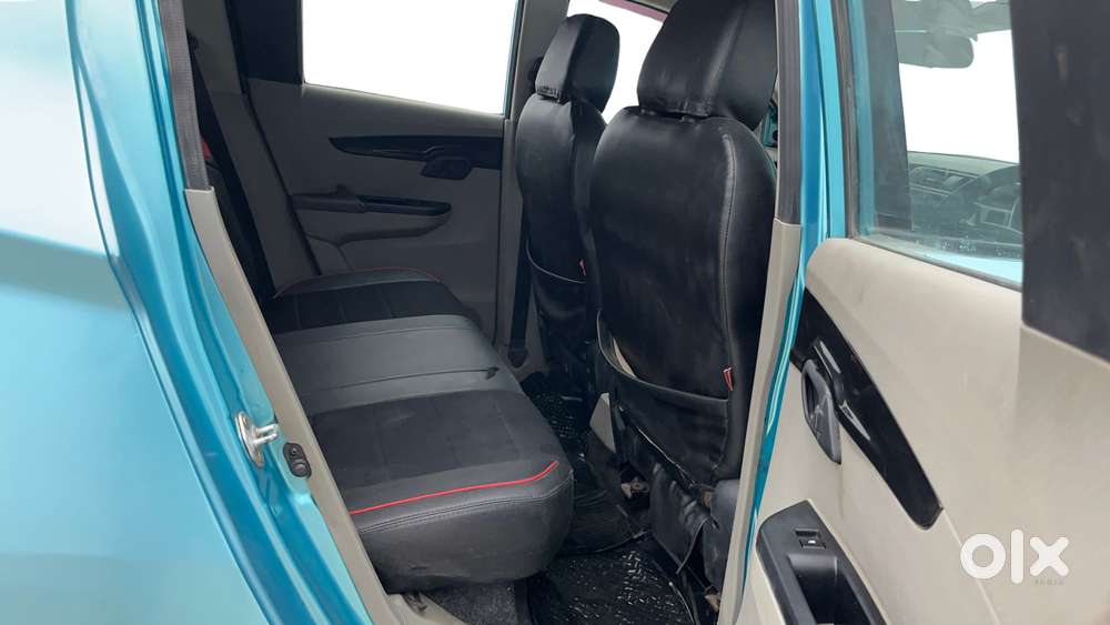 Mahindra Kuv 100 2016-2017 Mfalcon G80 K8 5str, 2015, Petrol