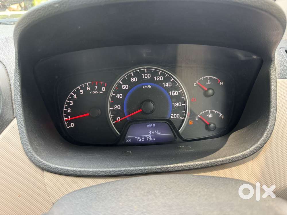 Hyundai Grand I10 2016-2017 Sportz, 2016, Petrol