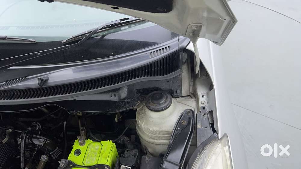 Maruti Suzuki Swift Vvt Vxi, 2014, Petrol