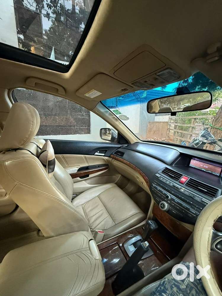The Accord To Buy Right Here, Right Now.