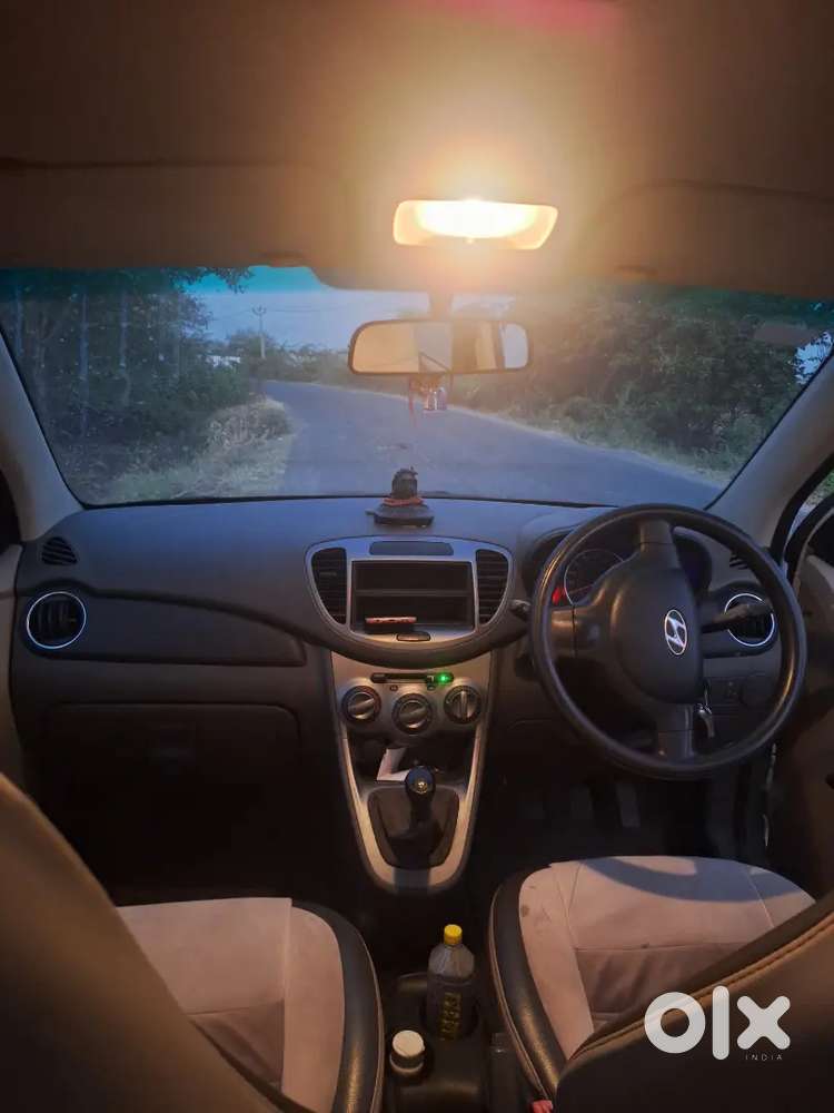 Hyundai I10 Magna( Petrol + Cng)