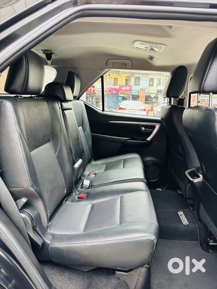 Toyota Fortuner 4x2 At 2.8 Diesel, 2023, Electric