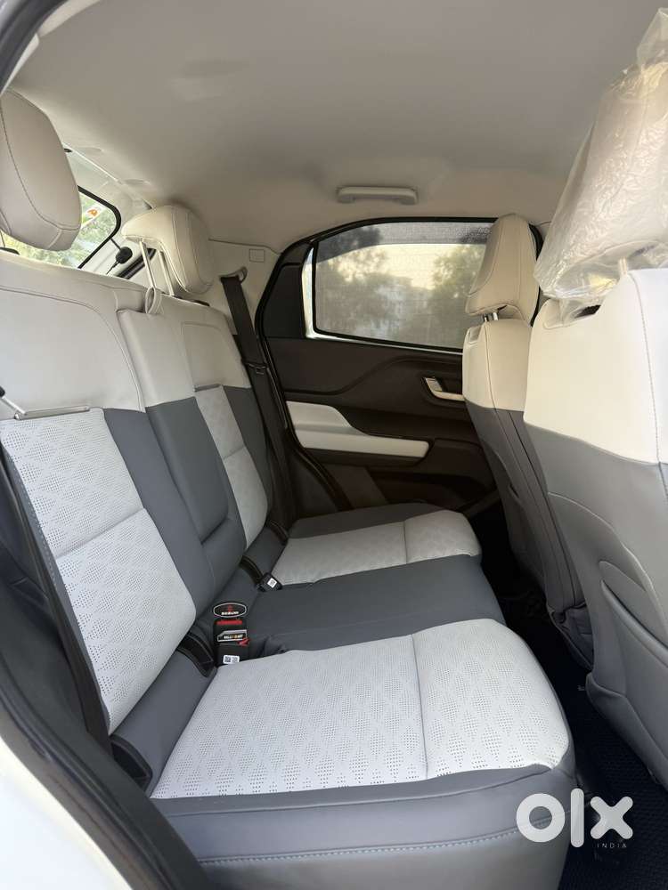 Tata Punch Ev Empowered Plus Lr, 2024, Electric