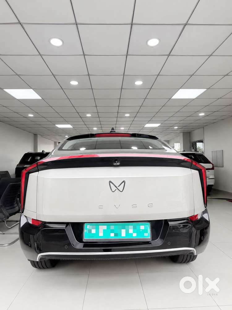 Mahindra Xev 9e Pack Three (top Model), 2025, Electric