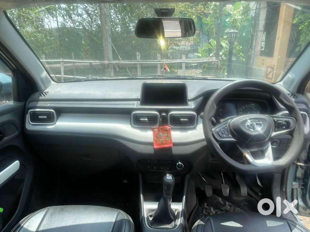 Tata Punch Petrol 2022